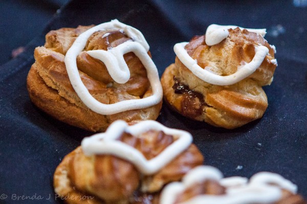 Bacon Jam with cheese frosting
